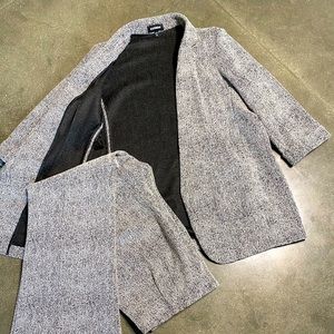 Women’s Express Suit